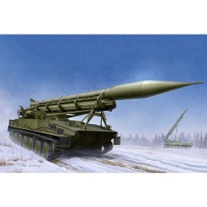135 2P16 Launcher with Missile of 2k6 Luna (FROG-5).jpg
